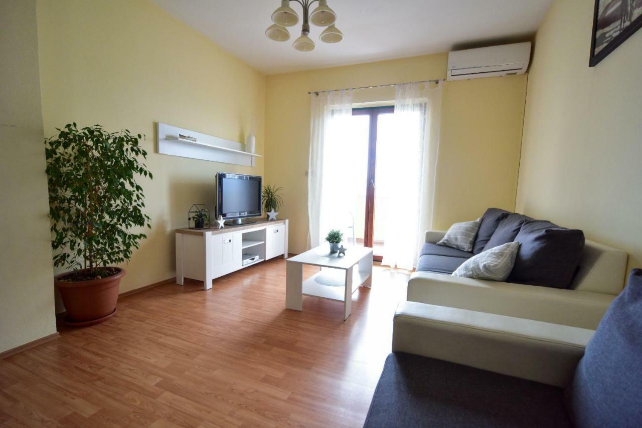 Apartment Marcella 2 Ljubač エクステリア 写真